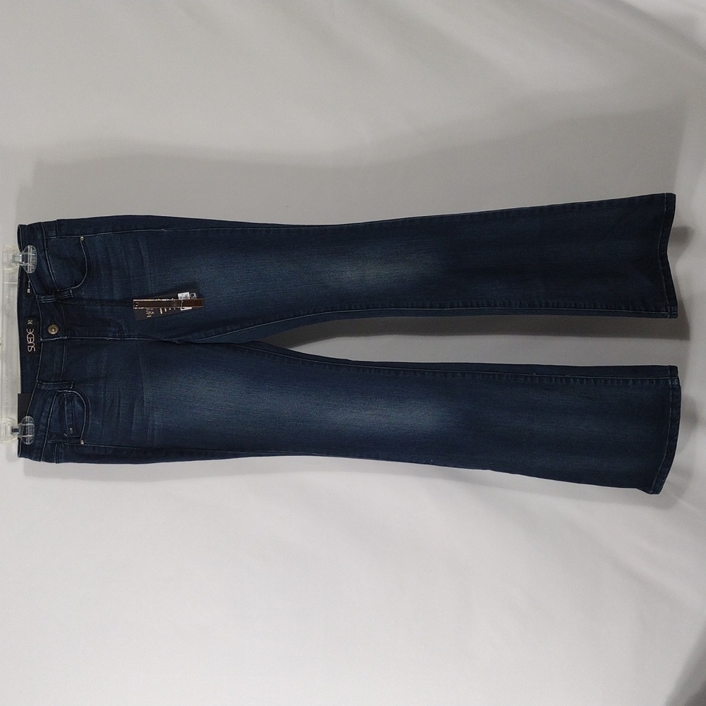 NWT Suede Eva Mid Rise Bootcut Jeans size Junior 26